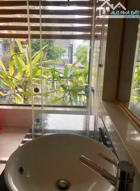 Bán nhà 2 tầng mặt tiền Hoàng Đạo Thúy, diện tích lớn 110m2 đầy đủ công năng vào ở ngay - 16