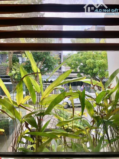 Bán nhà 2 tầng mặt tiền Hoàng Đạo Thúy, diện tích lớn 110m2 đầy đủ công năng vào ở ngay - 17