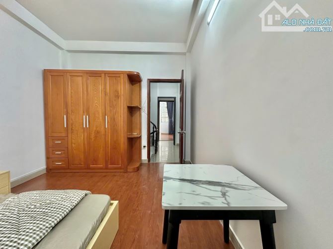 Bán Nhà 5 tầng , Hẻm Xe Hơi Quận 5. Giá 10 tỷ - 20