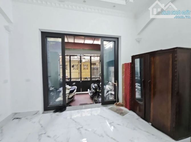 Bán nhà Láng Hạ, Gần Láng, Đống Đa, Thông Yên Lãng, Thái Thịnh, Thái Hà. 75m2. 14,2 Tỷ. - 2