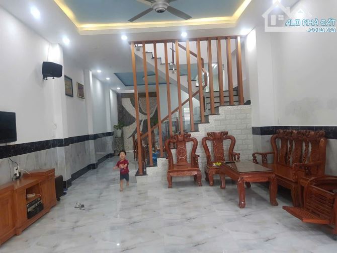 BÁN NHÀ ĐẸP (5.8x20) GIÁ TỐT HXH 1/ DƯƠNG THỊ MƯỜI, TÂN CHÁNH HIỆP, Q12 - 2