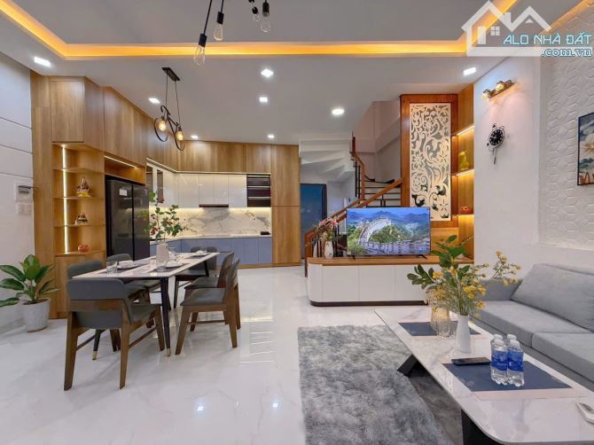 Bán nhà kiệt Huỳnh Ngọc Huệ Thanh Khê - 2