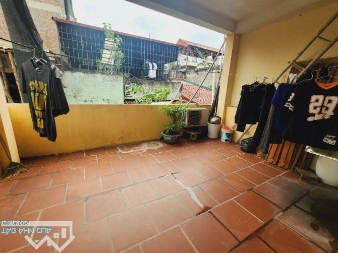 Bán nha khu vực nguyễn đình hoàn Diện tích 47/50m - 2