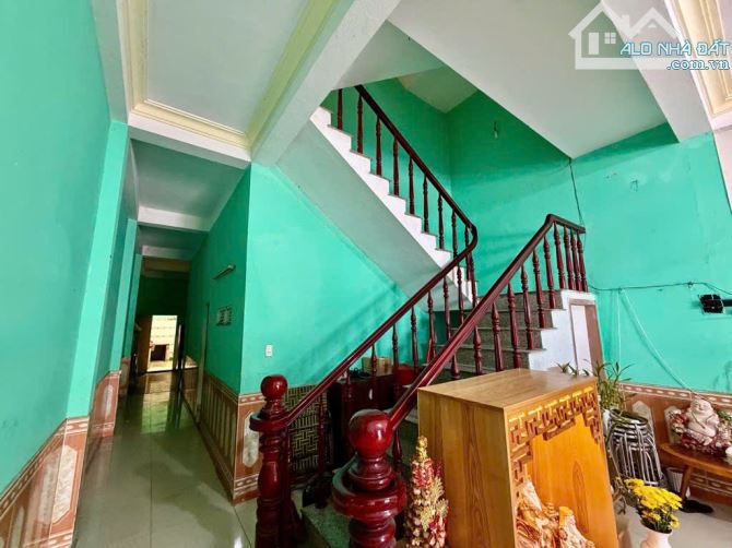 Bán nhà 3 tầng Hoàng Dư Khương Khuê Trung đường 7m5 kiên cố re nhất - 2