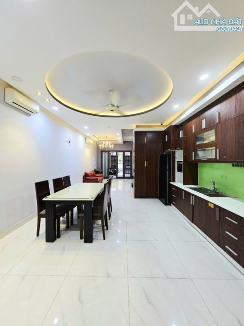 Bán nhà 4 tầng, đường Số 13, Cát Lái, TP HCM. DT  5x21m, 105m2, 4PN, SH, giá 11.4 tỷ - - 2