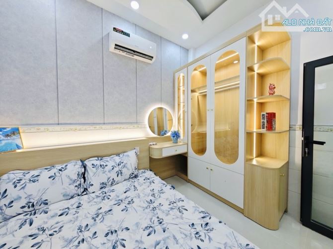 BÁN NHÀ 2 TẦNG 42M2 - FULL NỘI THẤT XỊN - PHẠM VĂN CHIÊU GÒ - NHỈNH 4 TỶ - 2