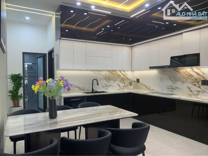 Bán nhà - hxh - Bùi Đình Túy -gần Rạch Xuyên Tâm Tương lai- 50m2 ( 4.2 x10 .5 ) - 1 trệt3 - 2