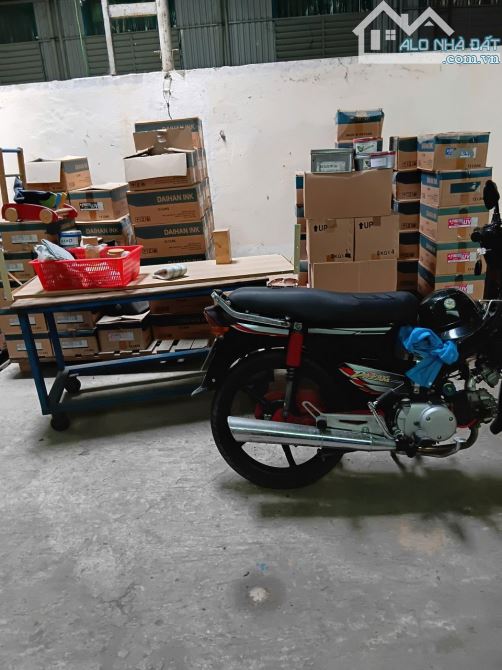 Cho thuê kho Mặt tiền 340m2 28tr - An Phú Đông 10 Quận 12 - 2