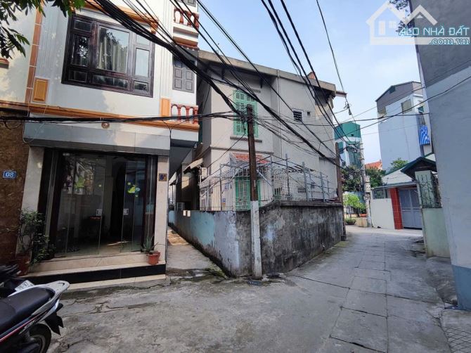 TRUNG TÂM THANH TRÌ, NHÀ ĐẸP DÂN XÂY, SÁT Ô TÔ, 5 TẦNG 33M2 GIÁ 4,8 TỶ - 2