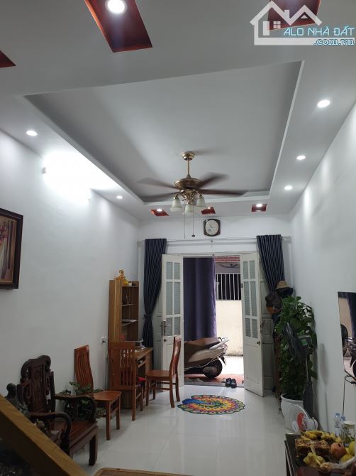 BÁN NHÀ ĐẸP 2.086 TỶ 3 TẦNG 46M2 NGÕ RỘNG ĐƯỜNG LƯU HỮU PHƯỚC - 2