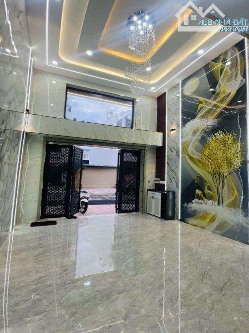 ⭐️ Nhà Mới SHR 6 tầng Đ.12m 83m2, Nở hậu – Trần Thị Năm Quận 12 - 2