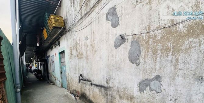 BÁN DÃY PHÒNG TRỌ DÒNG TIỀN 20TR/TH - HẺM TẢI THÔNG- 200M² GIÁ RẺ CHỈ 45TR/M². - 2