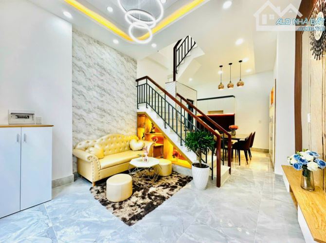 💥  NHÀ ĐẸP 3 TẦNG- HXH - NGUYỄN VĂN KHỐI- GÒ VẤP - 46M2- GIÁ 5.7 TỶ - 2