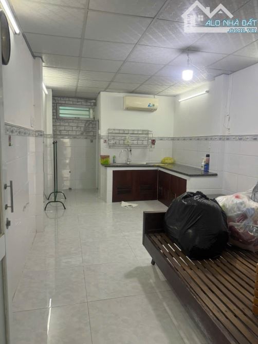 Cần tiền trả tiền ngân hàng bán gấp ngôi nhà TL 10 Bình Tân 4x18 5,6 tỷ, SHR - 2