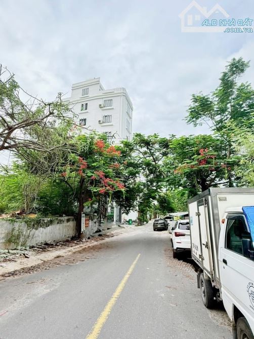 BÁN NHÀ đường oto đậu trước nhà 272 Lê Hồng Phong giáp khu đô thị Hà Quang1.Giá 5,4ty - 2