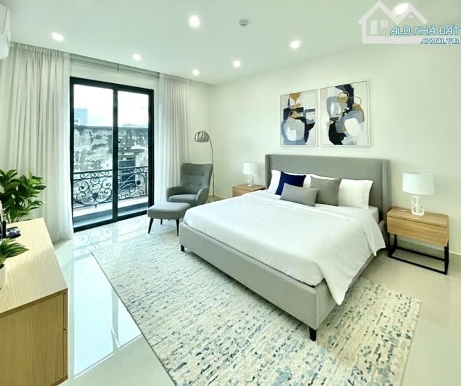 Vĩnh Cát - 3 Tỷ 860 - 4 Tầng - Mặt Tiền Siêu rộng - 2