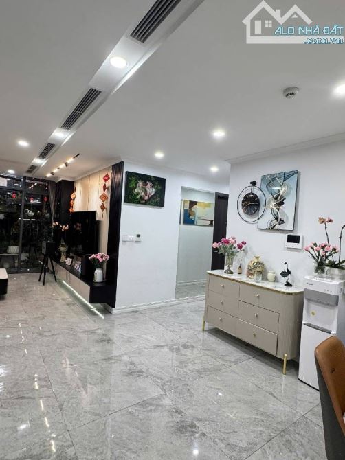 Chung cư new skyline Văn Quán lô góc 136m 3 ngủ đẳng cấp Hà Đông - 2