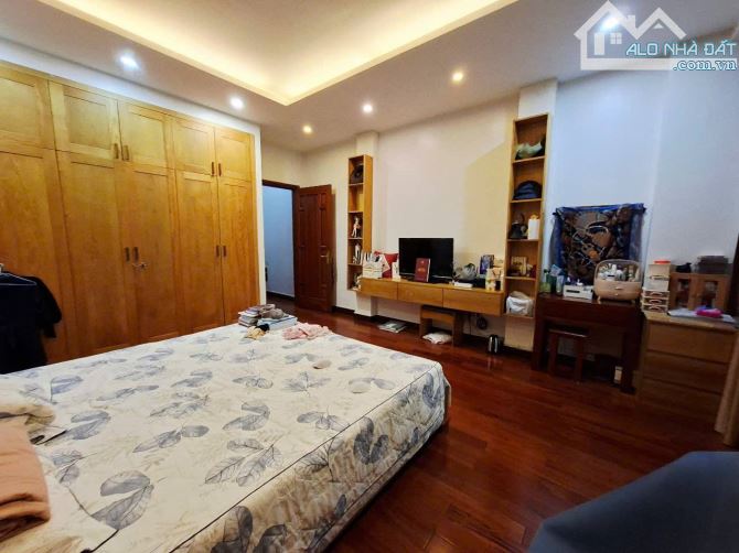 Nhỉnh 28 tỷ. Nhà Phân lô Lê Trọng Tấn 88m*5 tầng*MT 5m; Ga ra ô tô, ngõ ô tô, sân thể thao - 2