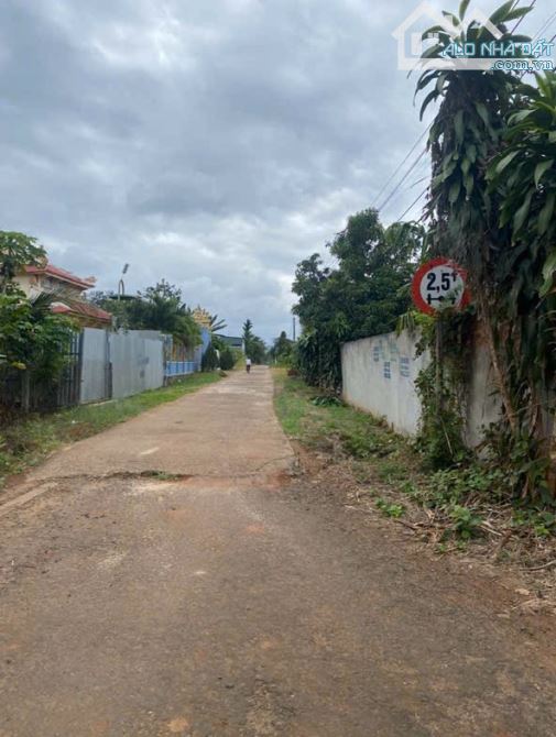 LÔ ĐẤT RỘNG 10M CỰC ĐẸP SAU UBND XÃ EAKAO GIÁ TỐT - 2