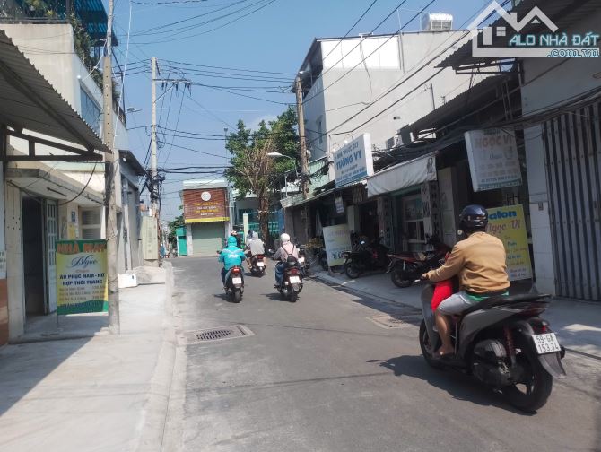 BÁN GẤP -  200M2 - NGANG KHỦNG 10M - THẠNH LỘC - QUẬN 12.  NHỈNH 10 TỶ.TL - 2