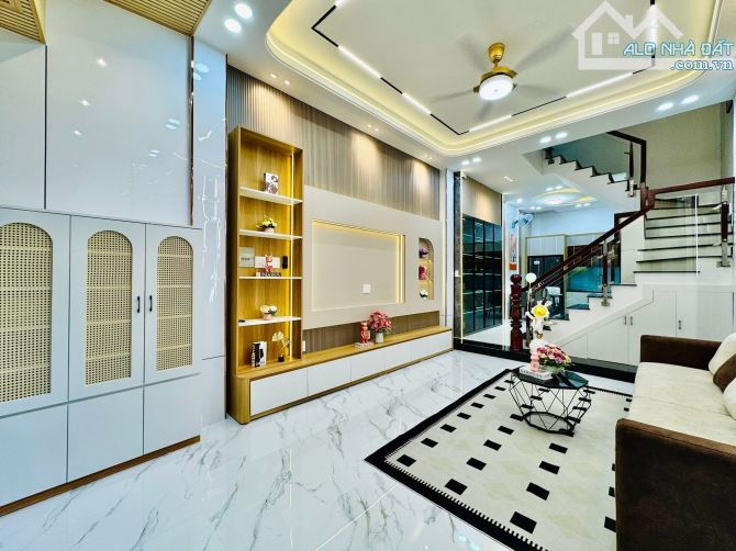 CHỈ CẦN 4 TỶ CÓ NGAY CĂN NHÀ NGUYỄN VĂN NGHI, GÒ VẤP/ 56,5M2/ SỔ RIÊNG CHÍNH CHỦ/ HẺM Ô TÔ - 2