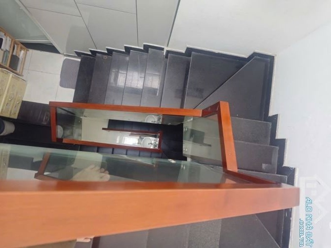 Nhà 3 tầng MT NGUYỄN HỮU CẦU -Đường 7.5m, DT 210m2, nở hậu- Gần Bãi tắm Sơn Thuỷ -Chỉ 12 - 2