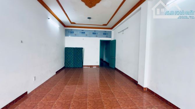 Bán nhà 1 trệt 2 lầu 207m2 mặt tiền Trần Quốc Toản TP Biên Hòa Đồng Nai có 9,5 tỷ - 2