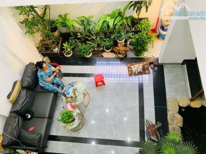NHÀ MỚI ĐẸP Ở NGAY, HẺM NHỰA 5m THÔNG, 4 TẦNG GẦN BV THỦ ĐỨC, 8X10 CHỈ 8,2 TỶ. - 2