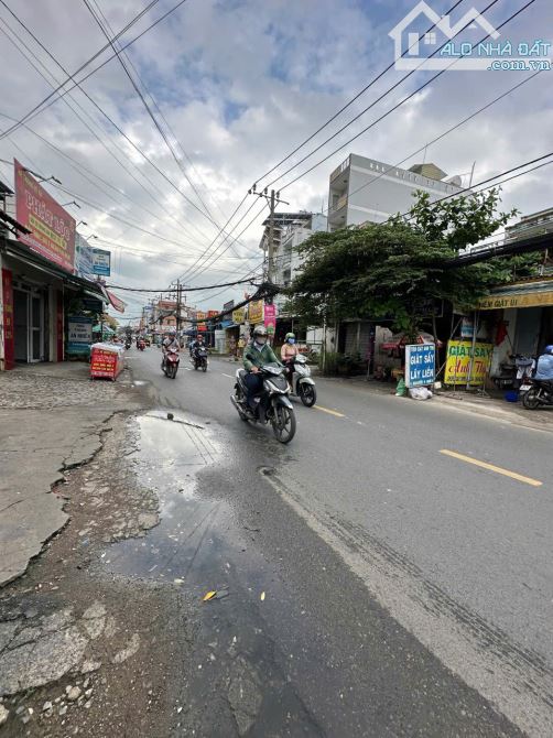 NHÀ MỚI XÂY ĐƯỜNG TÂN KỲ TÂN QUÝ 100M2 , 1 TRỆT KINH DOANH ĐA NGÀNH - 2