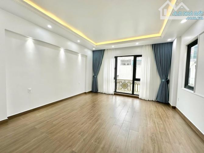 Bán nhà 5 tầng thang máy tdc Vinhomes RiverSide, Hồng Bàng. - 2