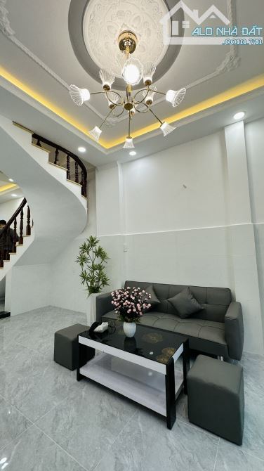 Bán nhà mới 4 Tầng hẻm 71/ Nguyễn Bặc - Ngay Chợ Phạm Văn Hai, DT: 3.6x10.5m Giá 7.2 tỷ - 2