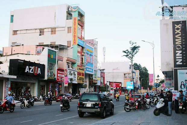 Chính chủ rao bán nhà tại đường Lê Duẩn - Tp Đà Nẵng; DT đất 108,3 m2; Giá 15,5 tỷ - 2