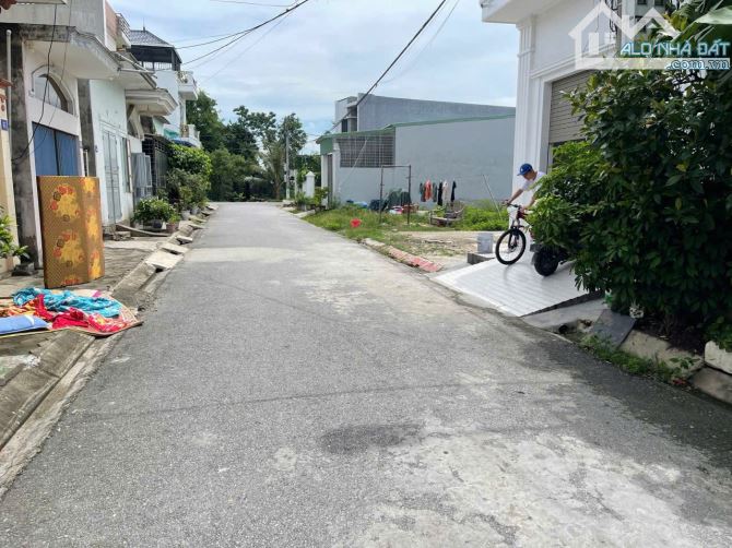 ⛔️⛔️ Chủ gửi bán 100m2 hải thành 2b nay thuộc phường Dương kinh  - Diện tích: 100m2 - 2