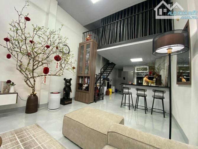 BÁN NHÀ PHỐ NGUYỄN VĂN LỘC_KINH DOANH SẦM UẤT_SÁT TRƯỜNG HỌC_THÔNG TỨ TUNG_44M2_14,5T - 2