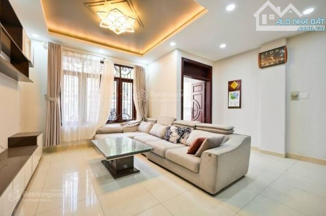 Cần bán Biệt Thự 4 Tầng Hẻm 8m Hoàng Hoa Thám - P13 - Tân Bình. Giá 23 Tỷ ngay cửa ngõ Sân - 2