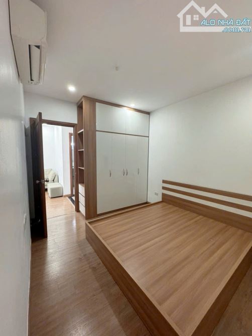 Cho thuê chung cư Iris Graden Trần Hữu Dực, 65m, 2 phòng ngủ, đủ đồ 13.5 triệu - 2