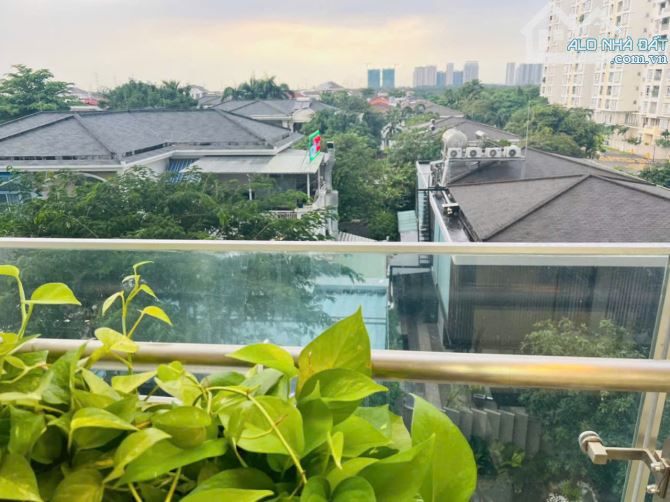 Cần bán căn hộ chung cư Hưng Phúc 1 blok A view biệt thự, full nội thất cao cấp - 2