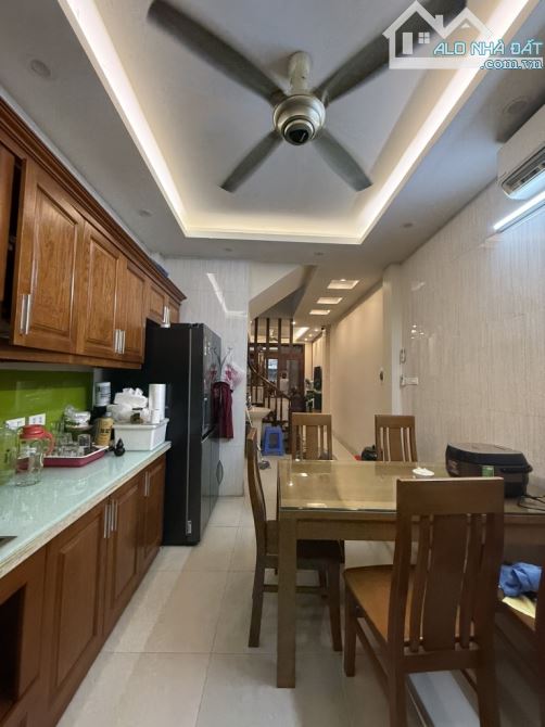 2 nhà ra phố Lê Trọng Tấn, Trịnh Đình Cửu - 2