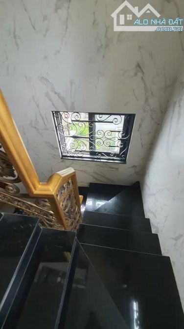 Bán nhà Nguyễn Thị Minh Khai 49m² 5 tầng – 14.5 tỷ – Kinh doanh sầm uất, Nở hậu - 2