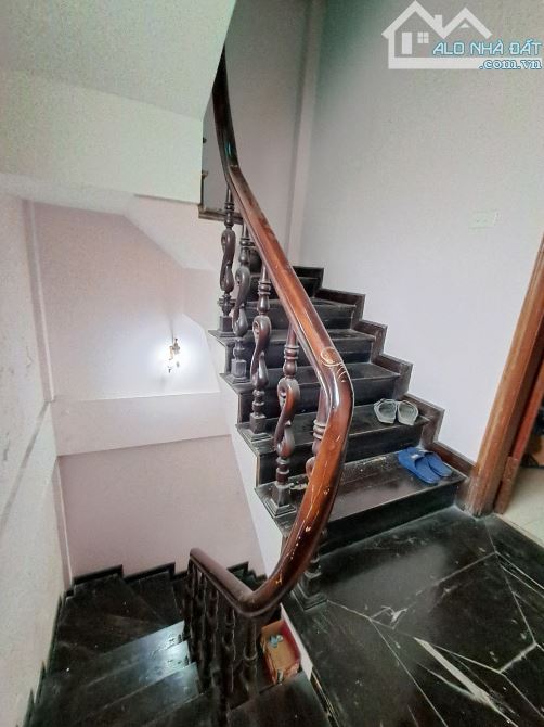 Bán nhà Lý Thường Kiệt, 45m2, 5 tầng, mặt tiền 5.2m, 30.5 tỷ, ngõ rộng thoáng, KD đỉnh - 2