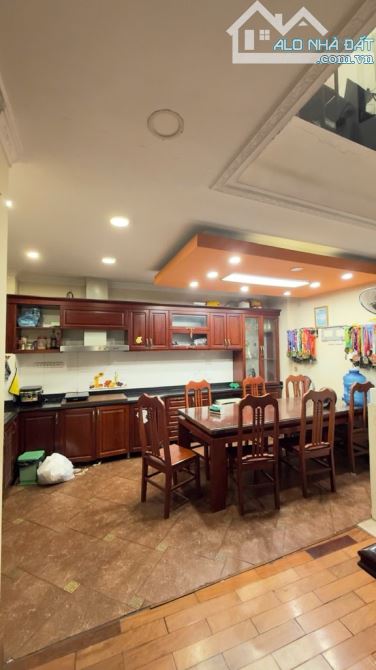 MINH KHAI – 34M² – 4 TẦNG – MẶT TIỀN 4.3M – GIÁ CHÀO 7.1 TỶ  NHÀ ĐẸP, XÂY FULL ĐẤT – VỊ TR - 2