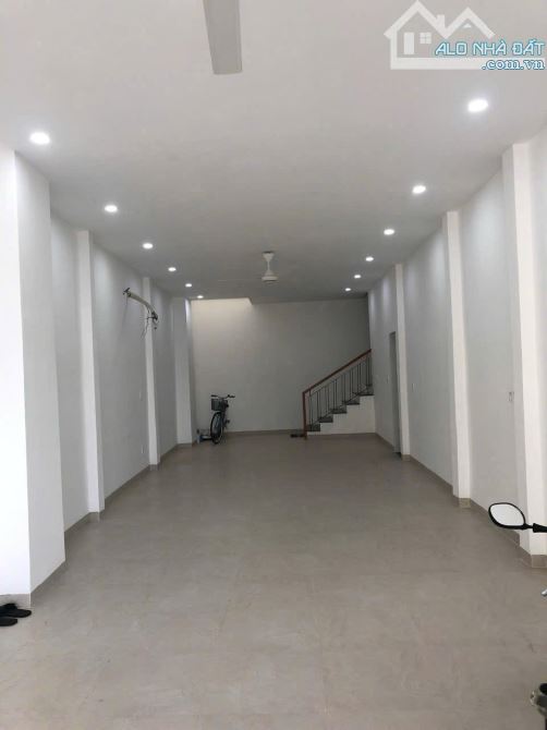 BÁN NHÀ 3 TẦNG ĐƯỜNG CỬU LONG , CHIỀU NGANG 4,2m , GIÁ 15 TỶ 800 TRIỆU - 2