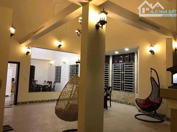 BIỆT THỰ CĂN GÓC KDC PHONG PHÚ 5, 4 TẦNG, 9 X 20, 20.8 TỶ TL. - 2