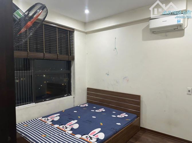 Bán căn hộ chung cư full đồ Valencia Việt Hưng 65m. 2 ngủ 2 wc. Giá 4,5 tỷ( Bao thuế phí) - 2