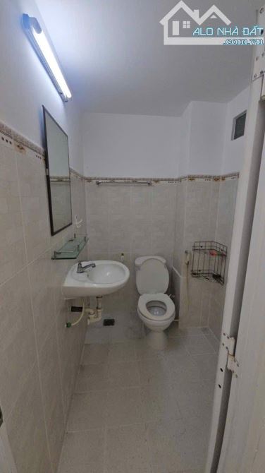 🏢HƠN 80M2 NHÀ MẶT TIỀN HẺM Ô TÔ - QUỐC LỘ 13 CŨ - CHỈ 5.5 TỶ💲💲💲 - 2