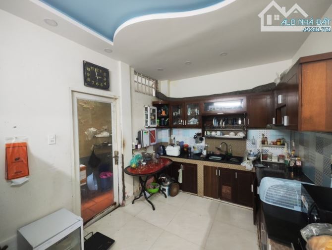 Bán nhà hẻm 766 Cách Mạng Tháng Tám Quận Tân Bình 68m2, 3PN chỉ 9 Tỷ 3 - 2