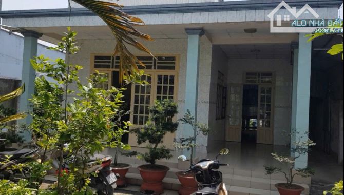 Bán gấp đất mặt tiền nhà vườn Phan Văn Đáng Phú Hữu Nhơn Trạch giá rẻ 2,8ty, SHR chính chủ - 2