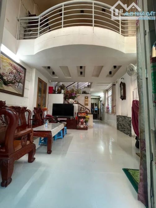 Nhà đẹp 2 mặt tiền HXH Phú Nhuận, hẻm thông, 56m2, BTCT, nội thất đẹp, SHR, khu an ninh - 2