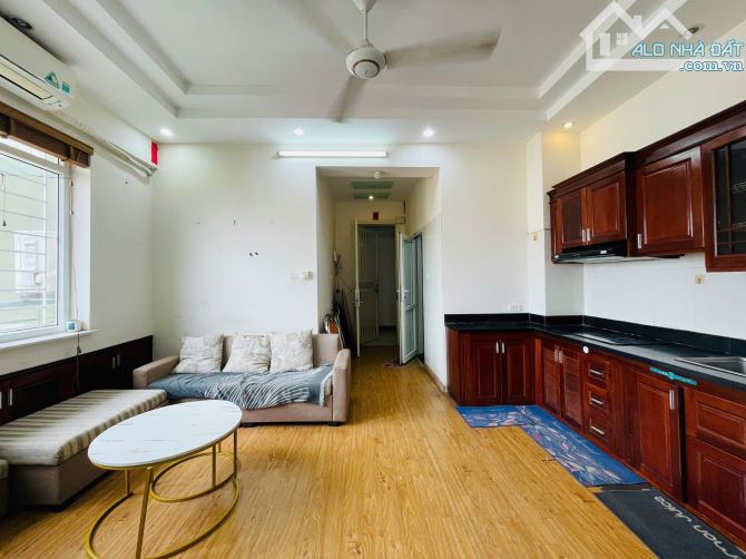 TRẦN QUÝ KIÊN 52.3M² – 2PN – LÔ GÓC – TẦM TIỀN HIẾM – TRUNG TÂM CẦU GIẤY – 4.95 TỶ - 2