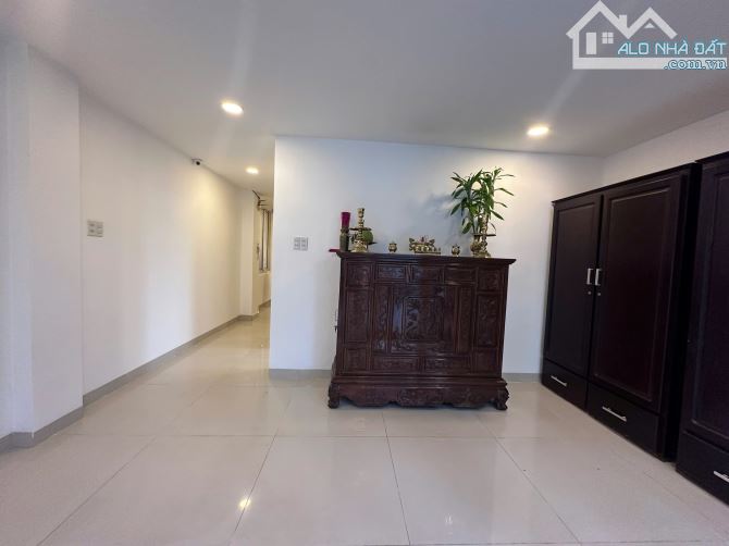 Bán toà nhà căn hộ hẻm ô tô Nguyễn Thiện Thuật 110m2 giá 24,9 tỷ - 2